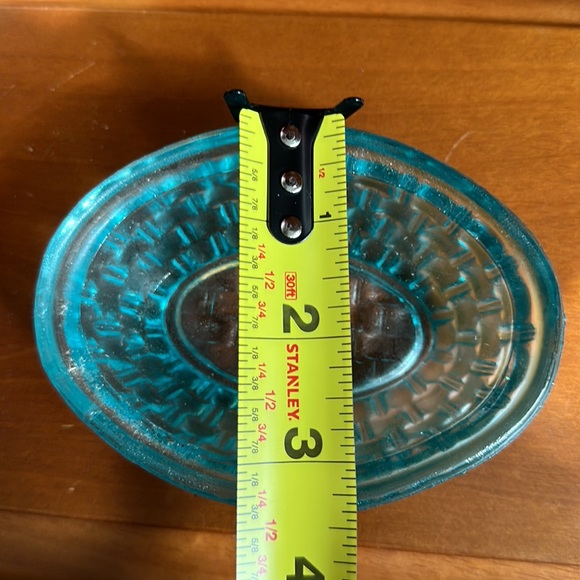 Blue glass bunny vintage box teal blue Easter spring antique cut pressed glass - Picture 15 of 15